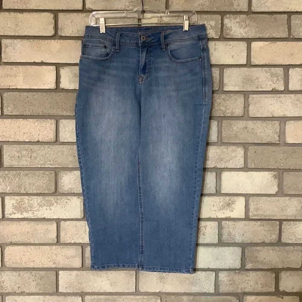 3for$20 Capri crop jeans 10